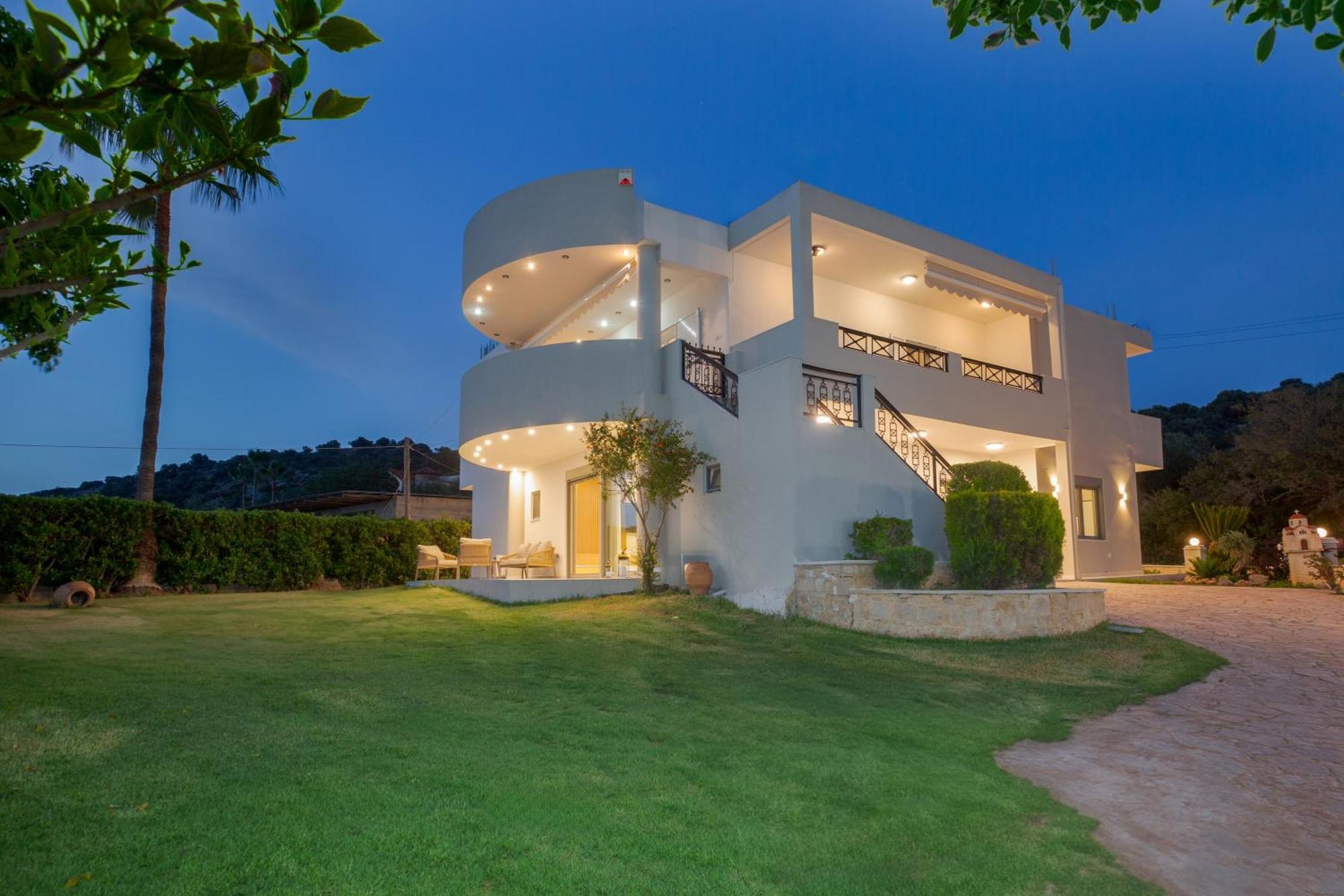 Adore Natural Retreat By Estia *